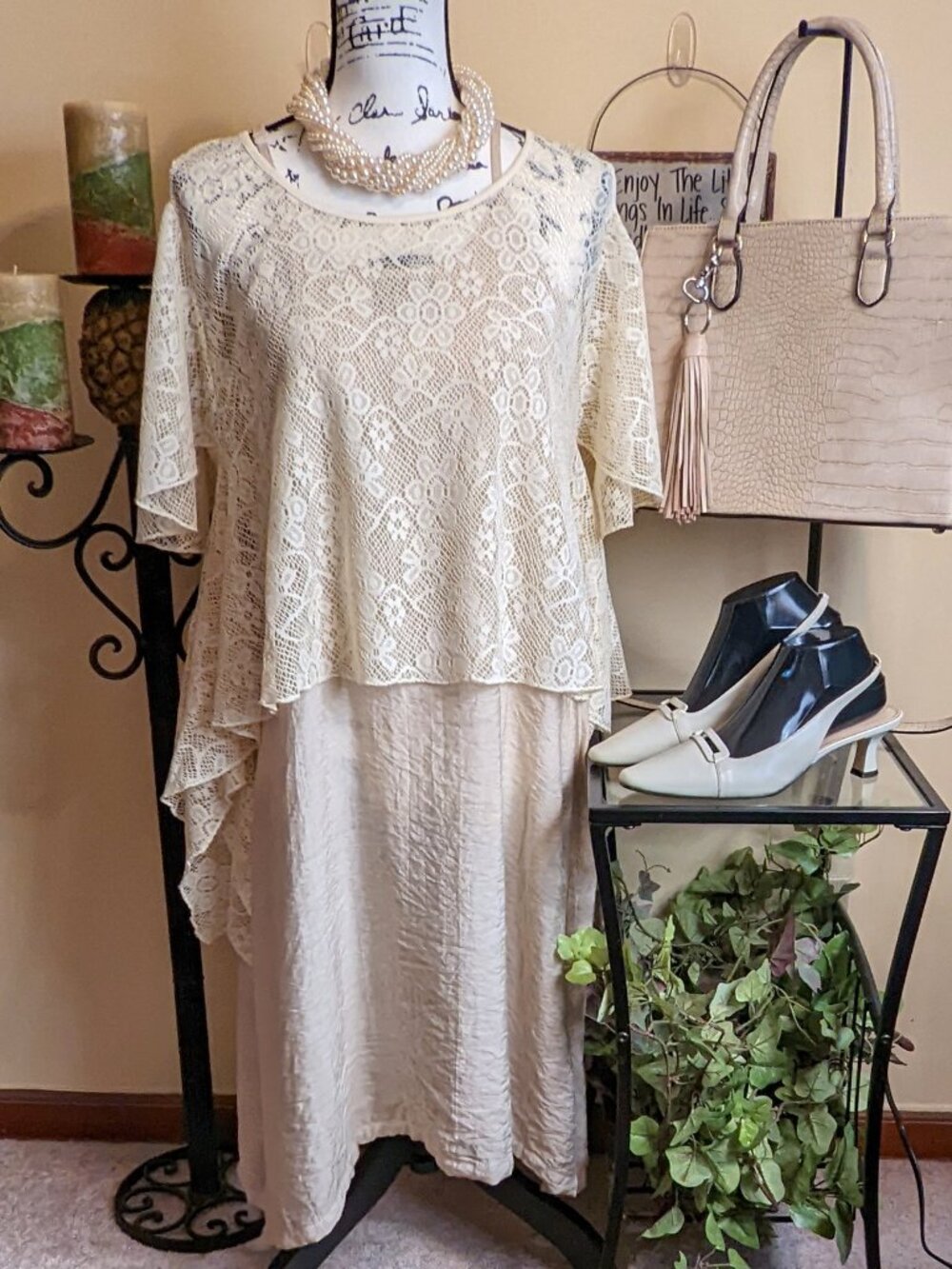 Pretty Angel Beige Lace Linen-Blend Midi Dress Size Small NWT